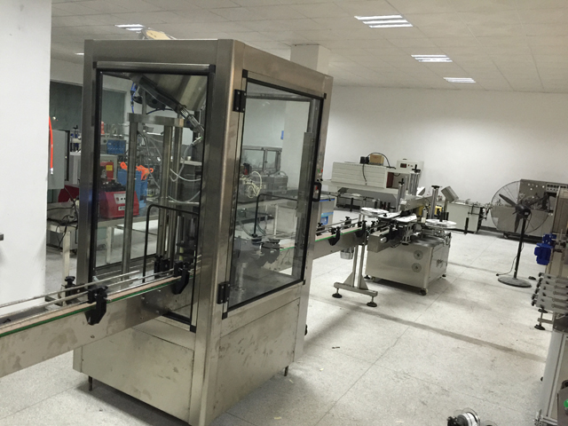 מכונת תיוג מכסה line.jpg