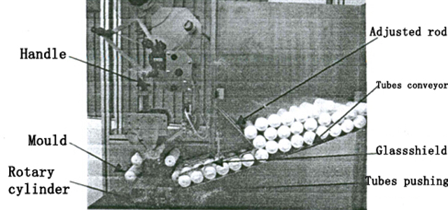 drawing of labeling machine for soft tubes התאמה למכונות תיוג.jpg