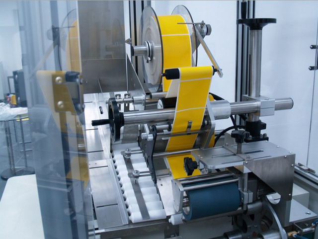 feeding tubes labeling process פרטים עבור תיוג machinery.jpg