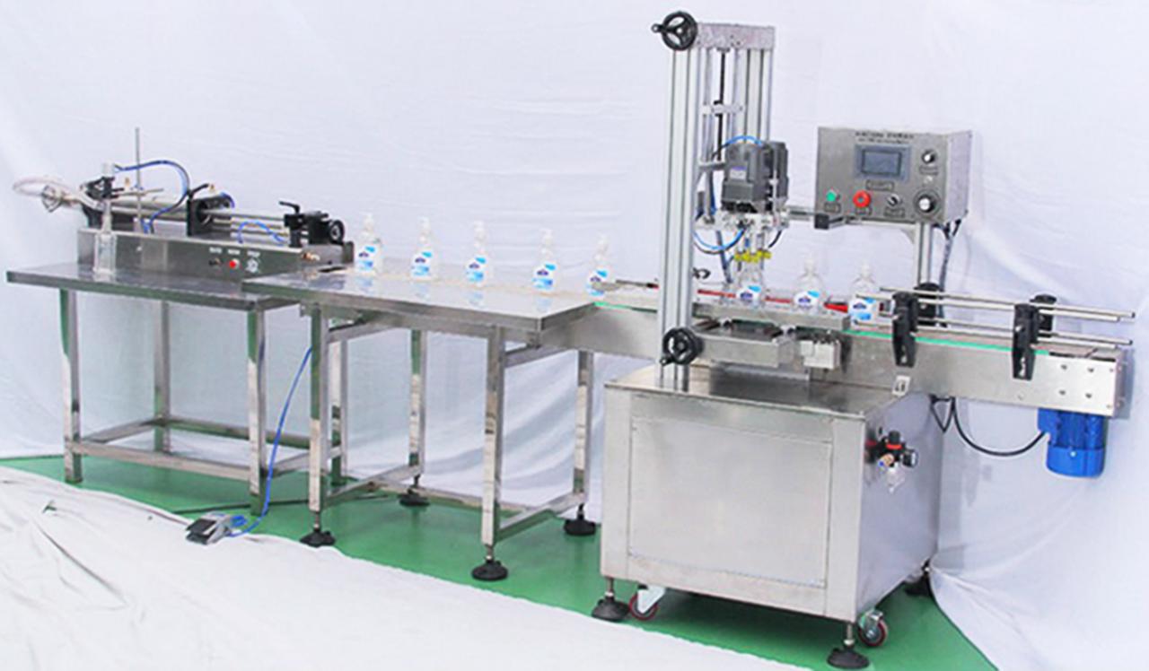 automatic screw capping machine מכונת כיסוי בורג מוטבע.jpg