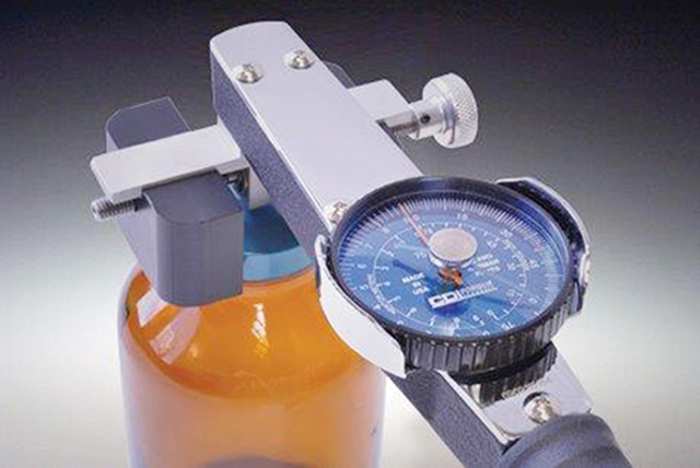 סגירה מומנט Wrench.jpg