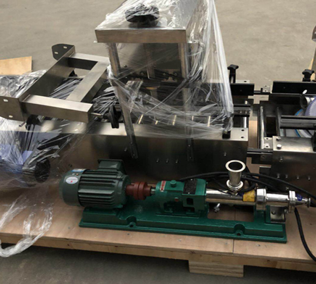 משאבת העברה לחומרים שונים.jpg