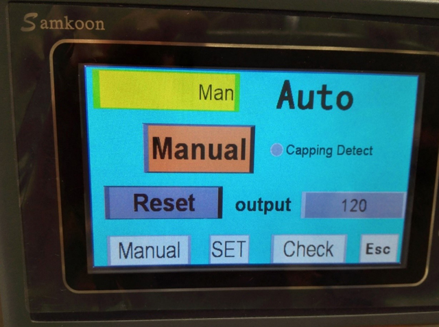 מסך מגע info.jpg