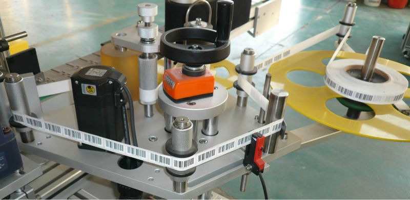 למעלה למטה צדדים כפולים מכונת הדבקה עצמית של תווית