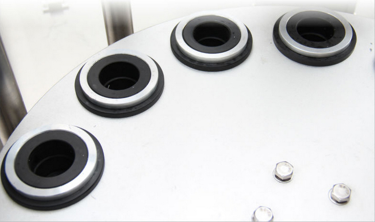 holding trays for tubes filler sealer equipment מגש מחזיק עבור tubes.jpg