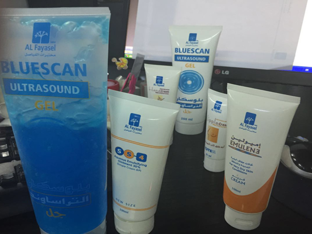 דגימות צינורות למילוי קרם.jpg