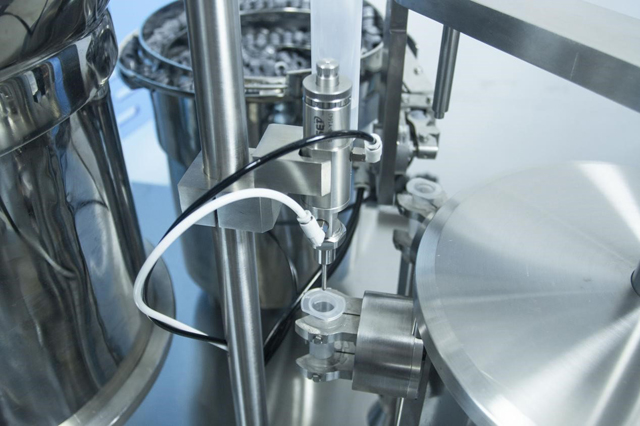 קו מילוי מזרקים (4).jpg