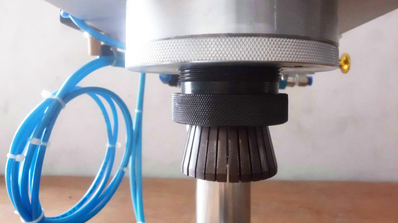 crimping head from pneumatic capping machines crimping heads.jpg