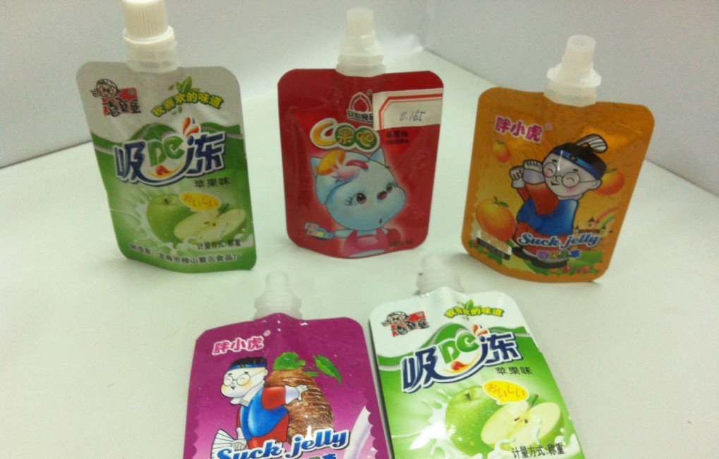 stand up bags for filling שקיות פיה עם ראש יחיד במילוי הופר .jpg