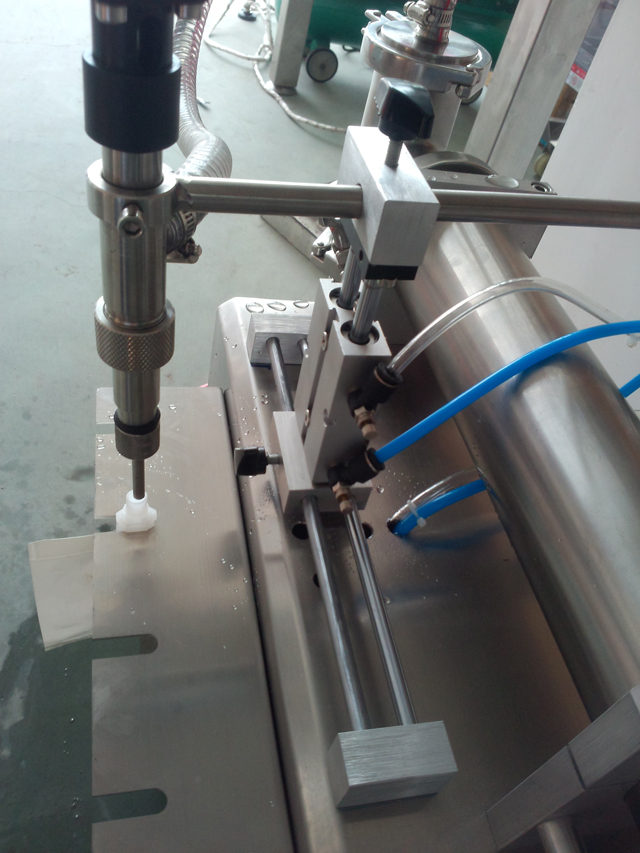 נירוסטה למכונות.jpg