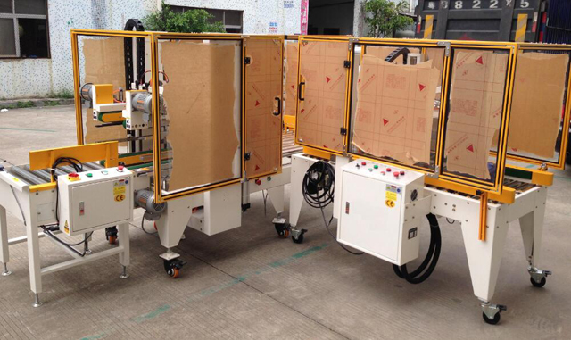 מכונות איטום במפעל.jpg