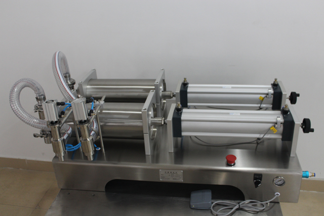 מכונות מילוי פניאומטיות חצי אוטומטיות.jpg