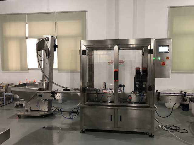 צנצנות קוסמטיות capper.JPG